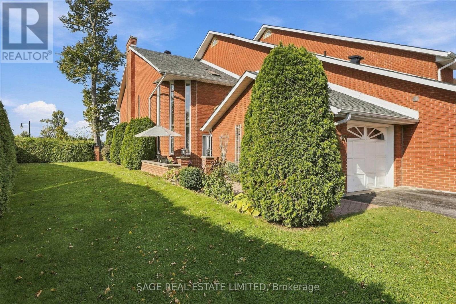 401- 1 Sherwood Street, Kawartha Lakes, ON photo 4