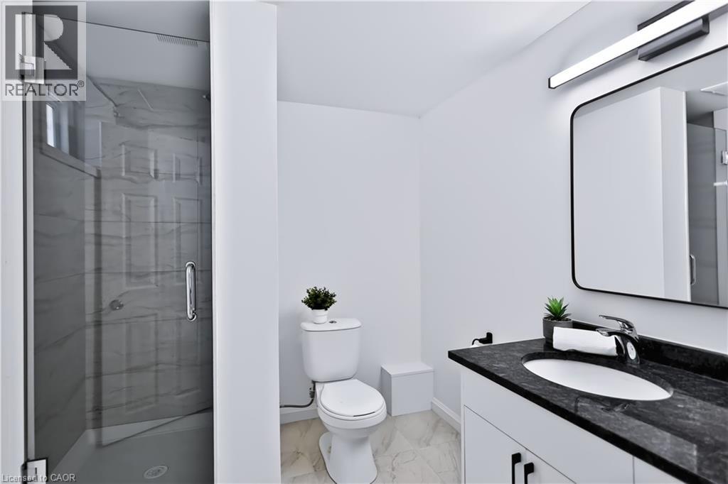 38 DEERHURST Road - 28
