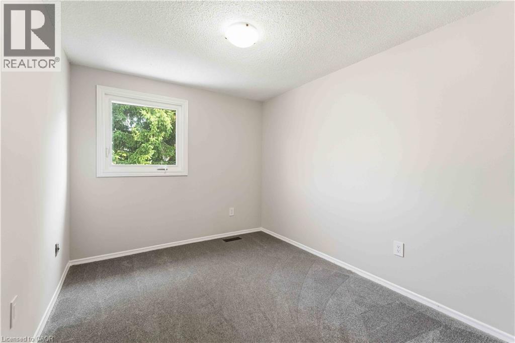 1396 Upper Ottawa Street — photo 13