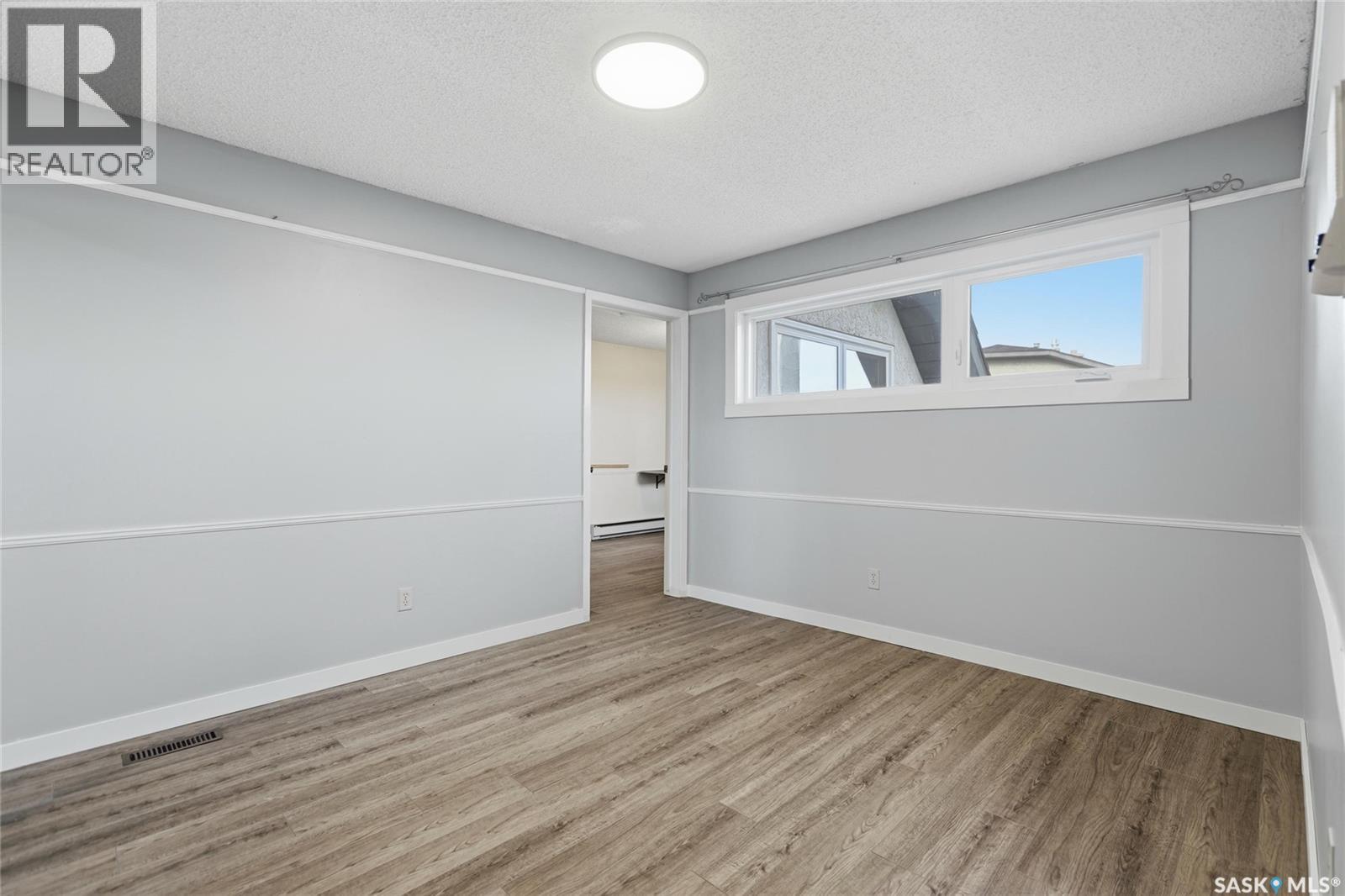 2127 CUNNING CRESCENT E, Regina — photo 35