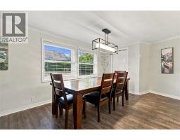 4pc Bathroom - 3692 Beverly Glen ..., Plympton Wyoming, ON N0N1E0 Photo 8