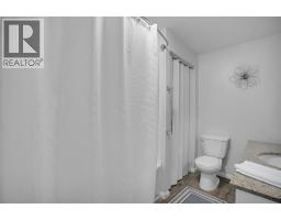 3692 Beverly Glen ..., Plympton Wyoming, ON N0N1E0 Photo 20