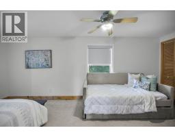 3692 Beverly Glen ..., Plympton Wyoming, ON N0N1E0 Photo 26