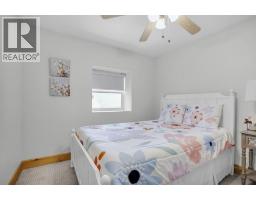 3692 Beverly Glen ..., Plympton Wyoming, ON N0N1E0 Photo 27