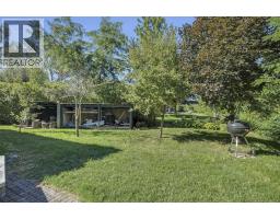 3692 Beverly Glen ..., Plympton Wyoming, ON N0N1E0 Photo 38