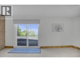 3692 Beverly Glen ..., Plympton Wyoming, ON N0N1E0 Photo 31