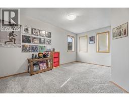 432 Rainbow Falls Way - photo 33