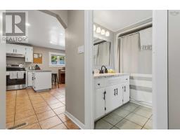 25 Pearl Street, Bridgewater, NS B4V2P4 Photo 12