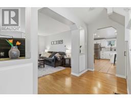 25 Pearl Street, Bridgewater, NS B4V2P4 Photo 15