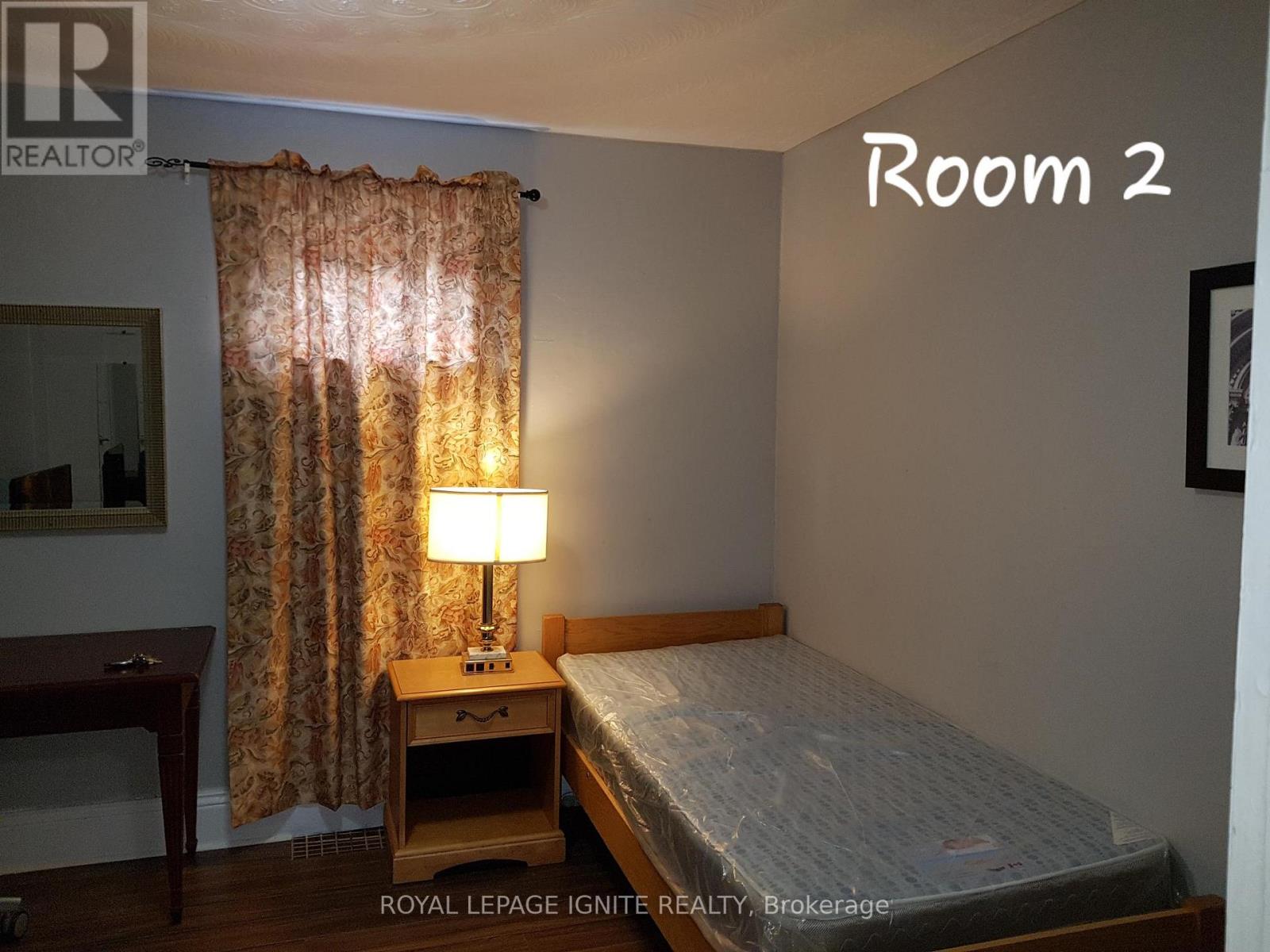 112 Ward Avenue, Hamilton, ON photo 6