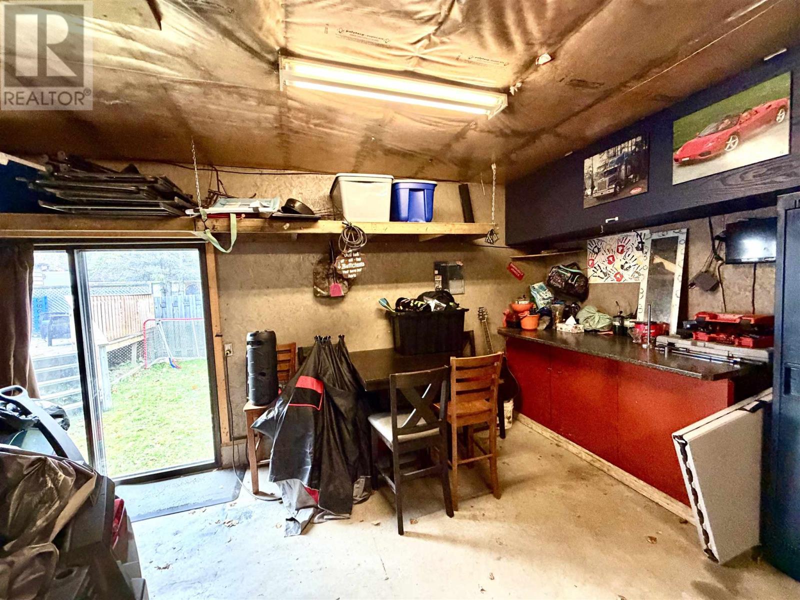 40 Churchill Ave — photo 20