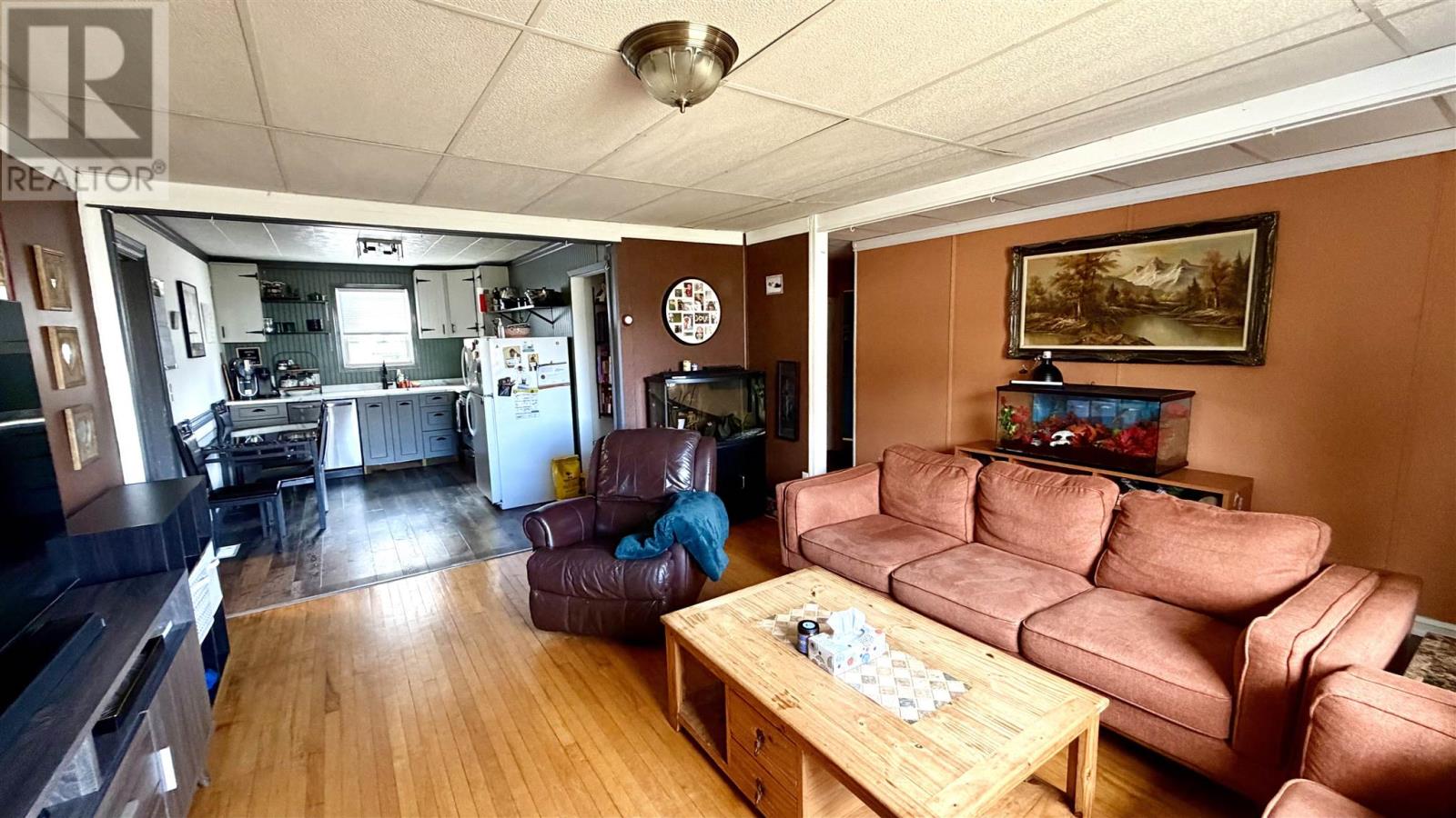 40 Churchill Ave — photo 8