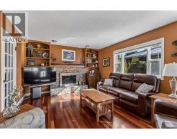 19 Woodbrook Road SW - photo 15