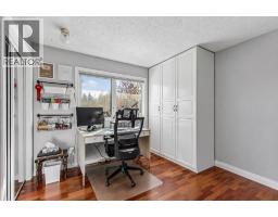 19 Woodbrook Road SW - photo 32