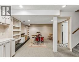 19 Woodbrook Road SW - photo 36