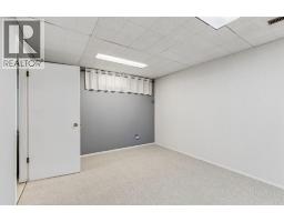 19 Woodbrook Road SW - photo 37