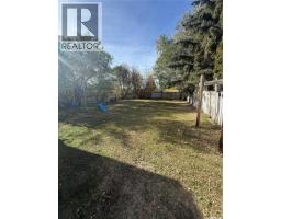 871 110th Street, North Battleford, SK S9A2G9 Photo 16