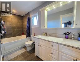 4pc Bathroom - 29.66 Acres West Of Ml, Meadow Lake Rm No 588, SK S9X1Y8 Photo 12