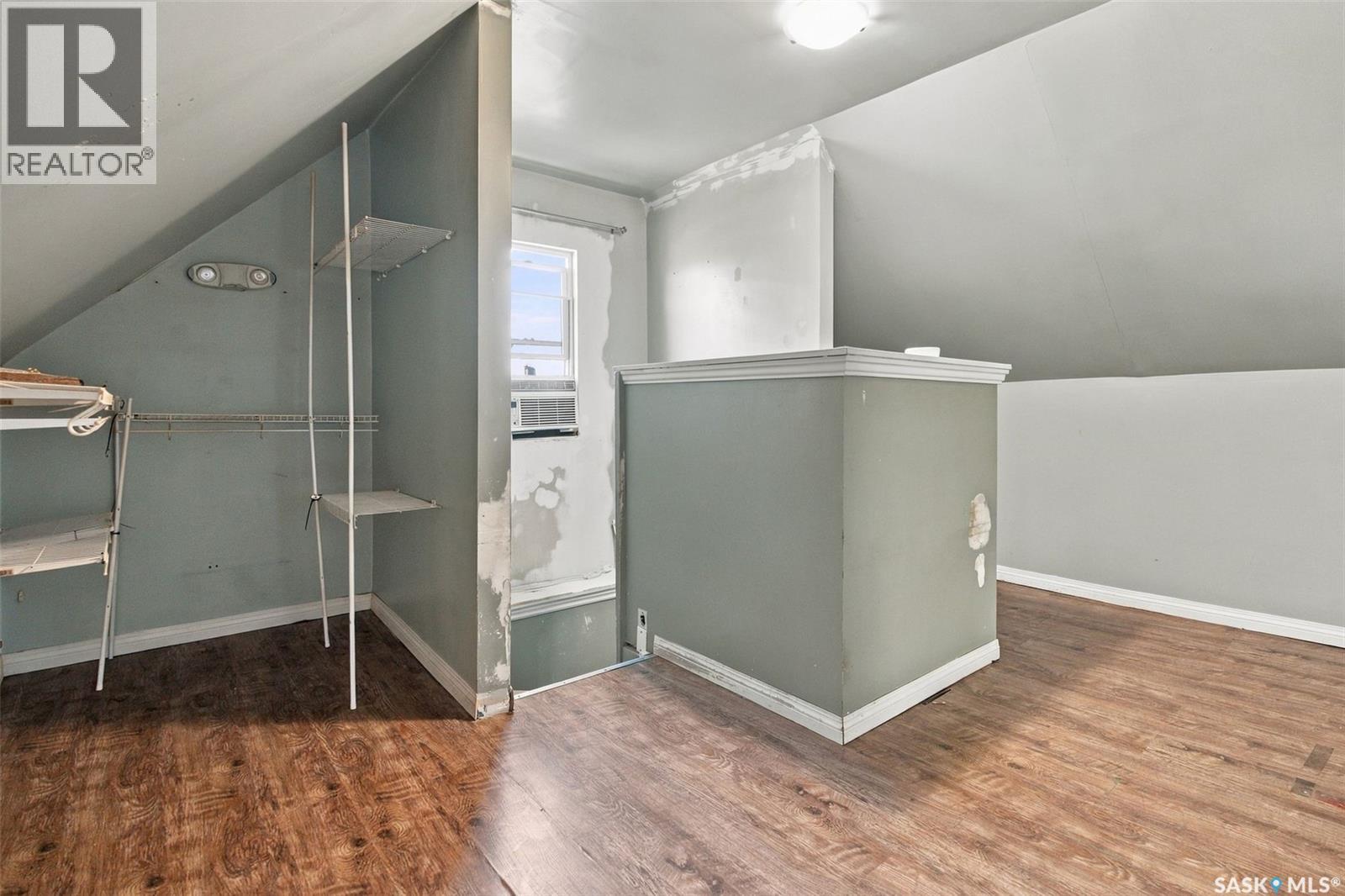 1371 Princess STREET - 29