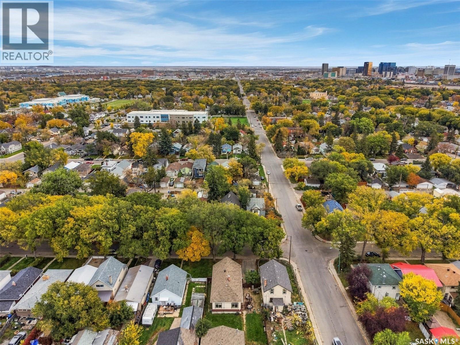 1371 Princess STREET - 50