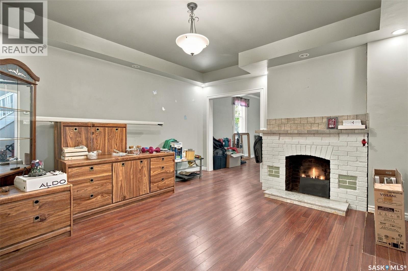 1371 Princess STREET - 6