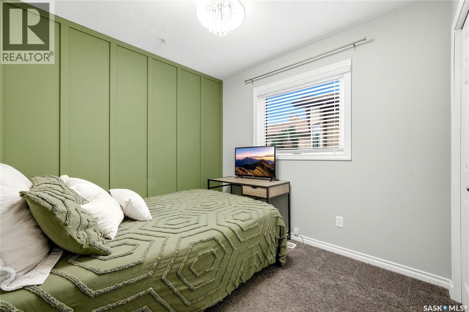 850 Erb BAY - 16
