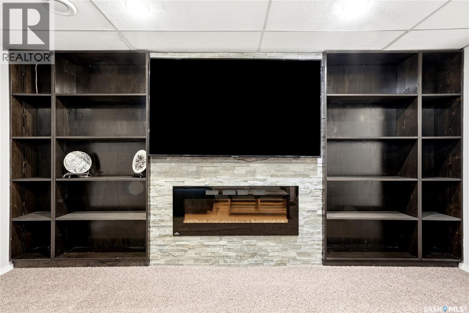 850 Erb BAY - 22