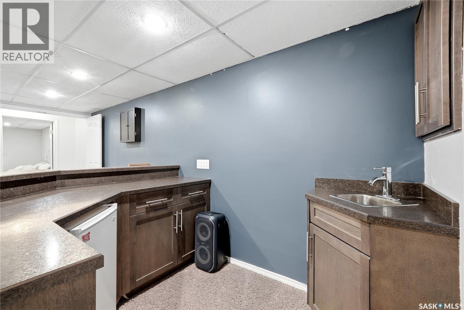 850 Erb BAY - 24