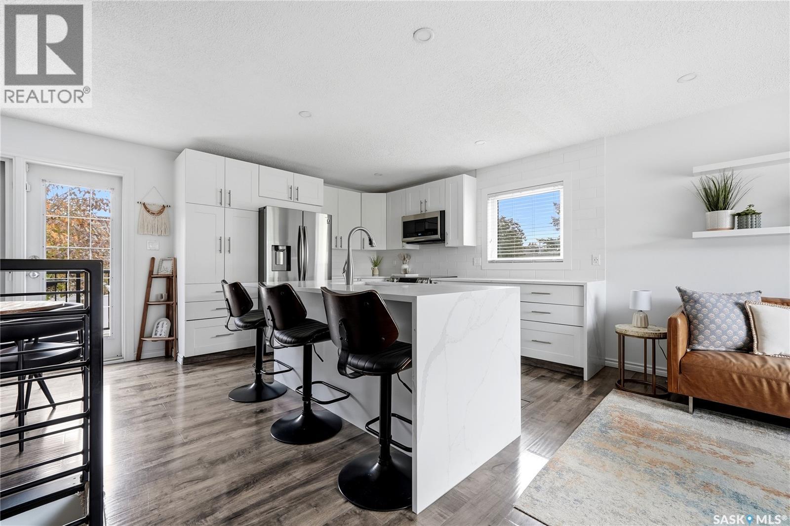 850 Erb BAY, Regina — photo 5