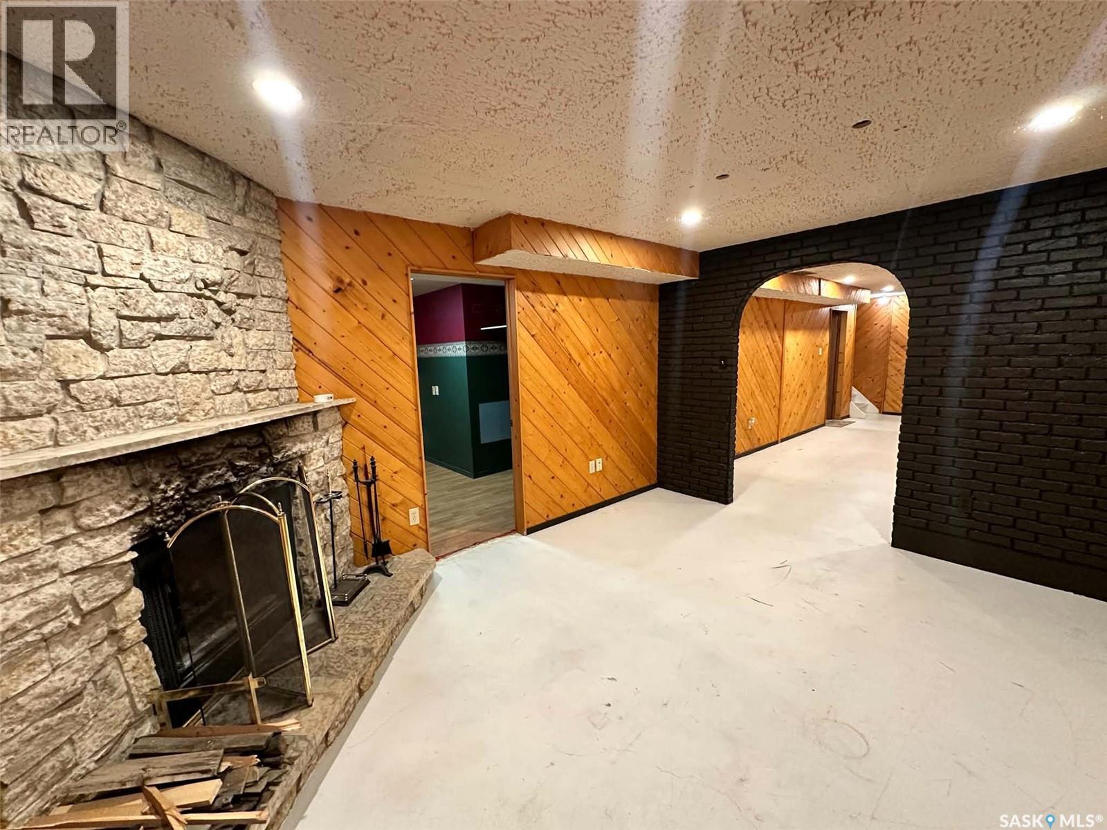 2145 37th STREET W - 39