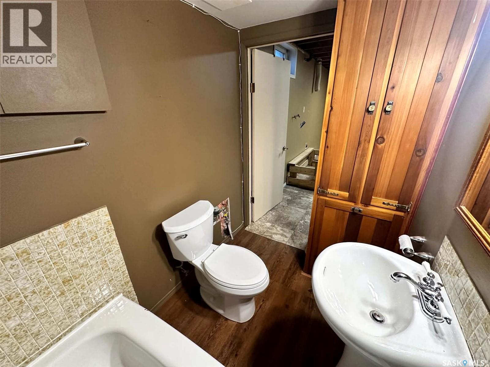 2145 37th STREET W - 41