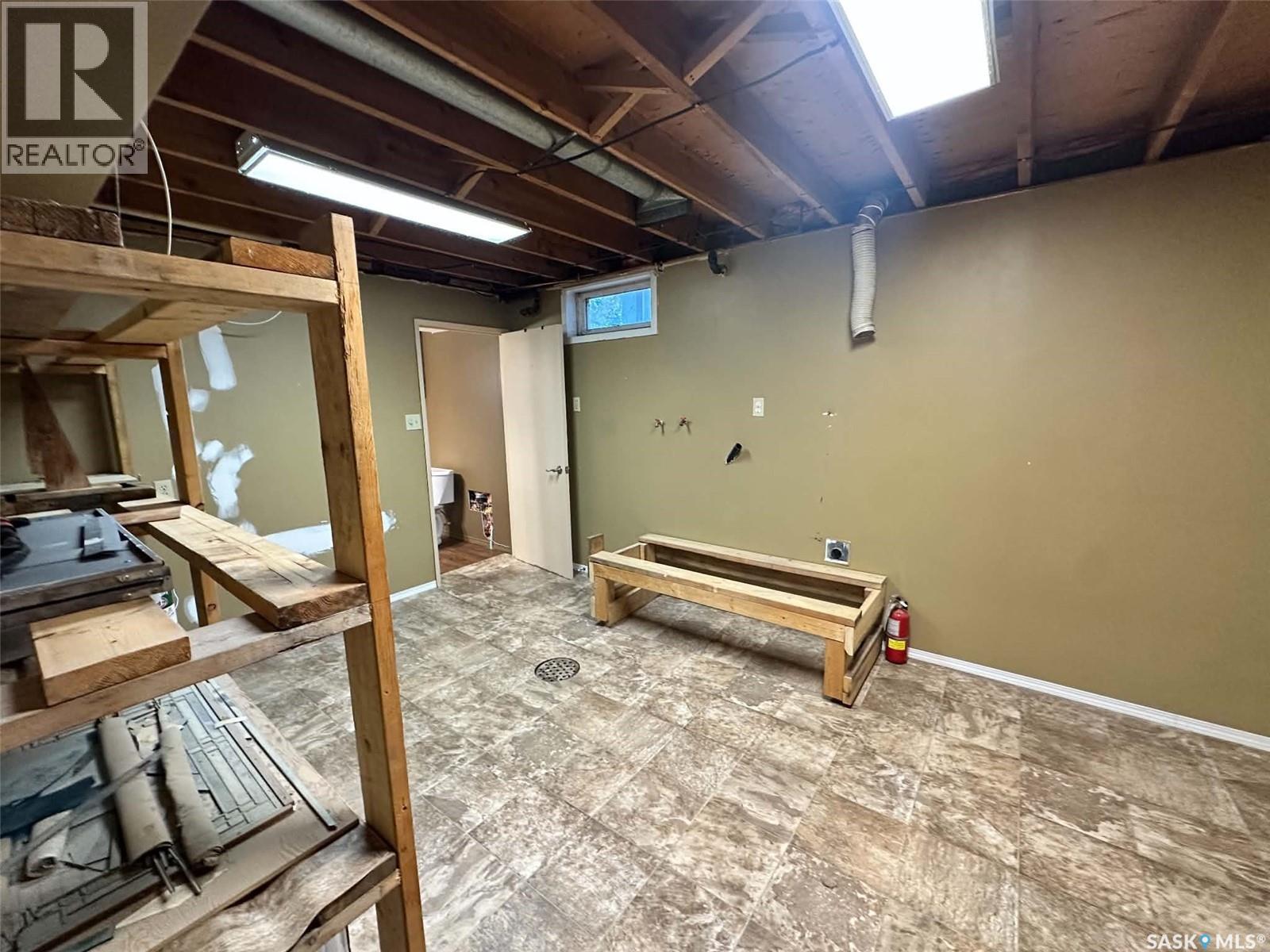 2145 37th STREET W - 43