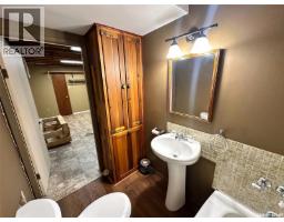 2145 37th Street W, Saskatoon, SK S7L4E6 Photo 40