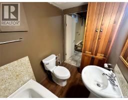 2145 37th Street W, Saskatoon, SK S7L4E6 Photo 41