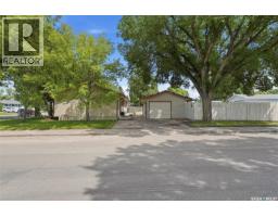 2145 37th Street W, Saskatoon, SK S7L4E6 Photo 52