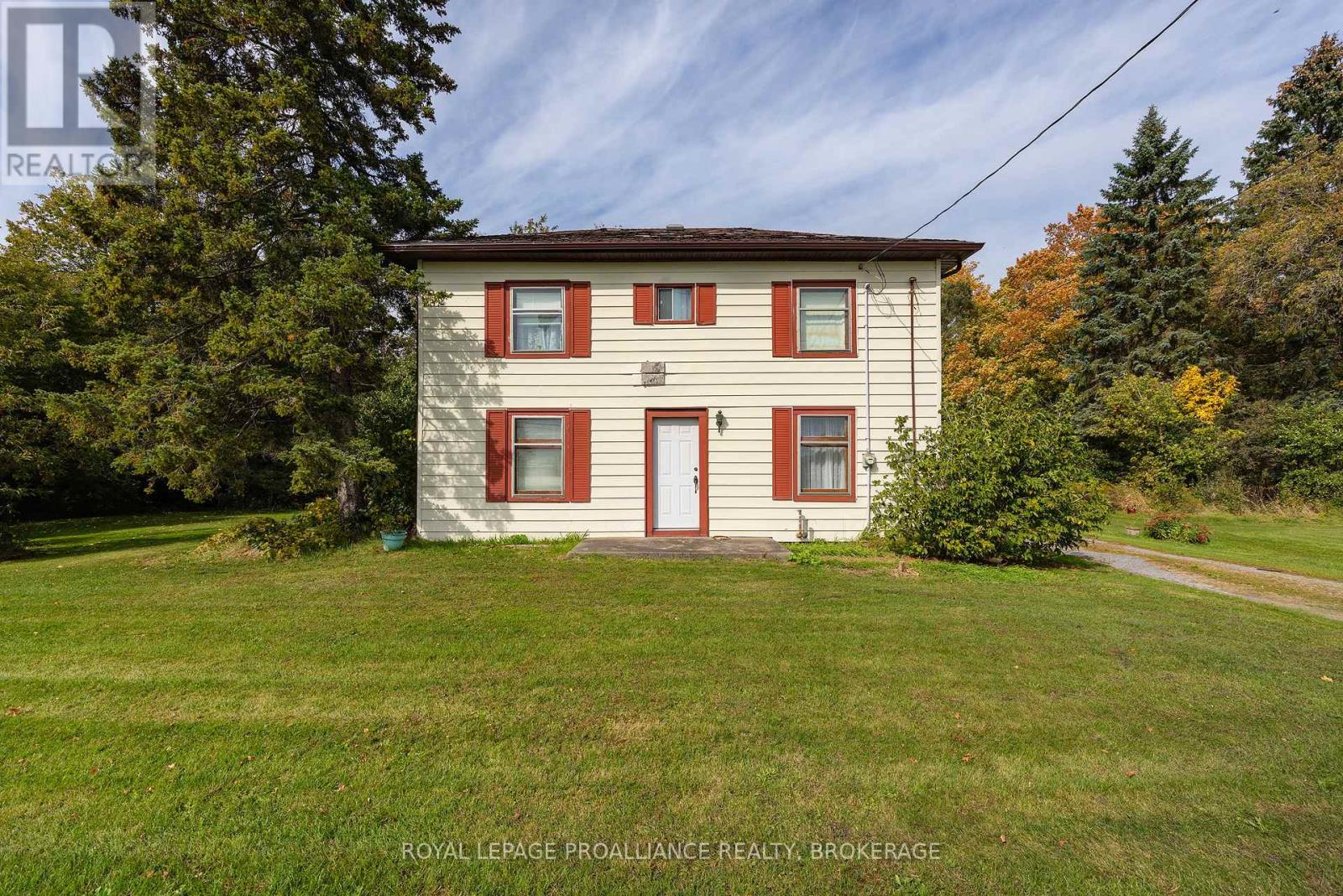 5941 COUNTY ROAD 2, Loyalist (Lennox and Addington - South) Ontario