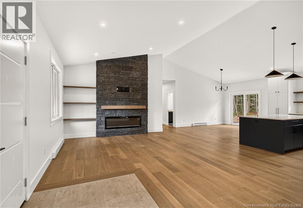 62 Maefield Street - 14