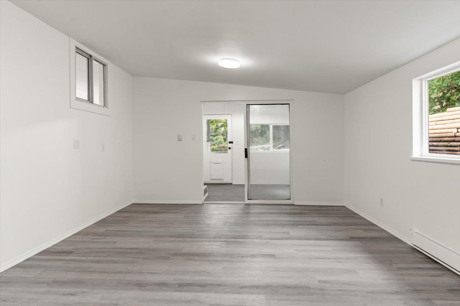 106 43201 LOUGHEED HIGHWAY, Mission - Image 1