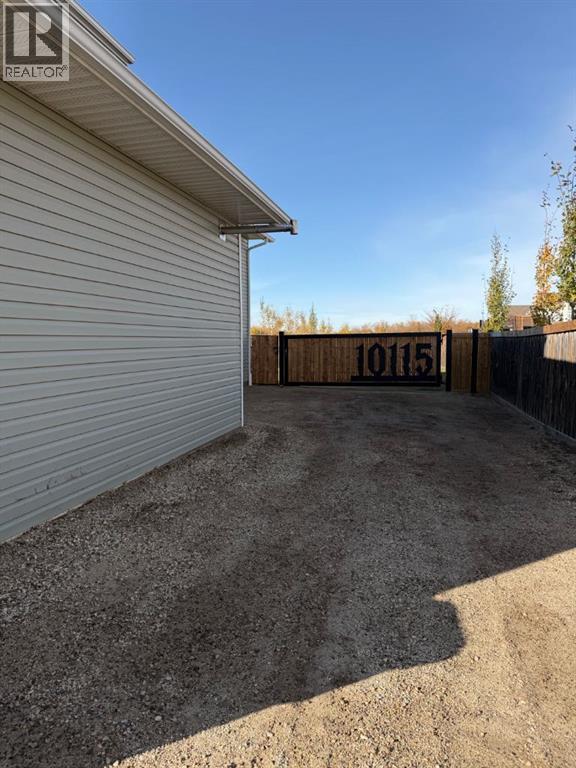 10115 93 Street - 35