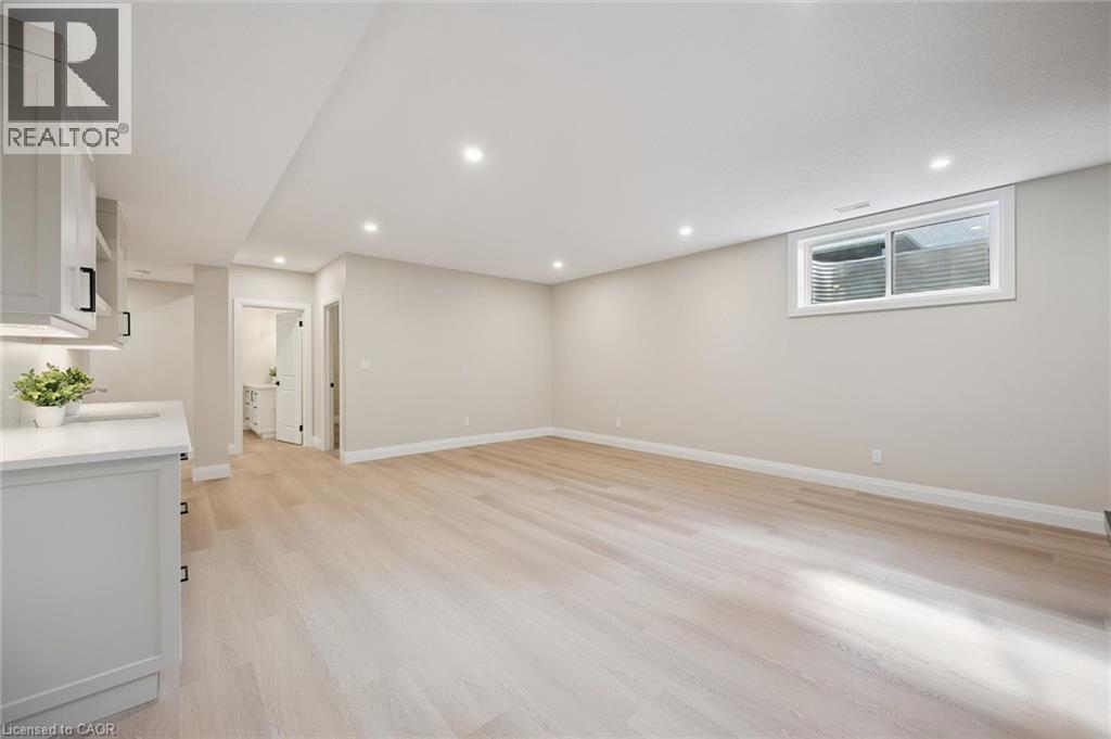79 SOUTH PARKWOOD Boulevard - Image 23
