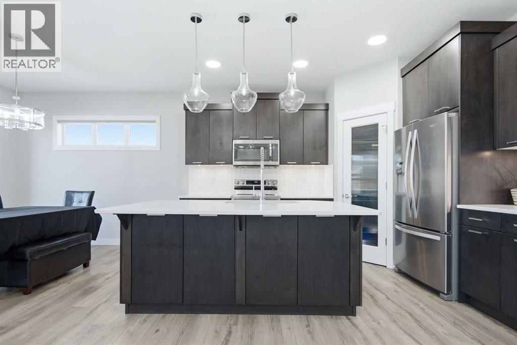 Listing photo – 61 Lindman Avenue, Red Deer