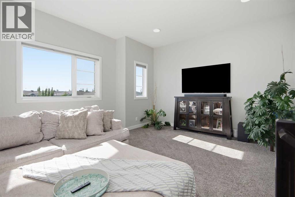 Listing photo – 61 Lindman Avenue, Red Deer