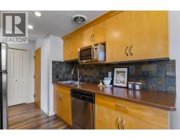 303, 1309 14 Avenue SW - photo 3