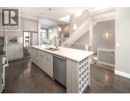 464 29 Avenue NW - photo 15