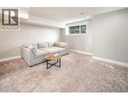 464 29 Avenue NW - photo 35