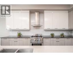 464 29 Avenue NW - photo 18