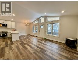 1938 Foxwood Trail Unit# 9, Windermere, BC V0B2L2 Photo 8