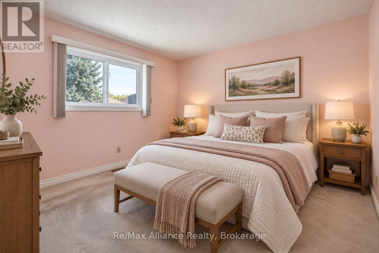 2151 PINEVIEW DRIVE - 34
