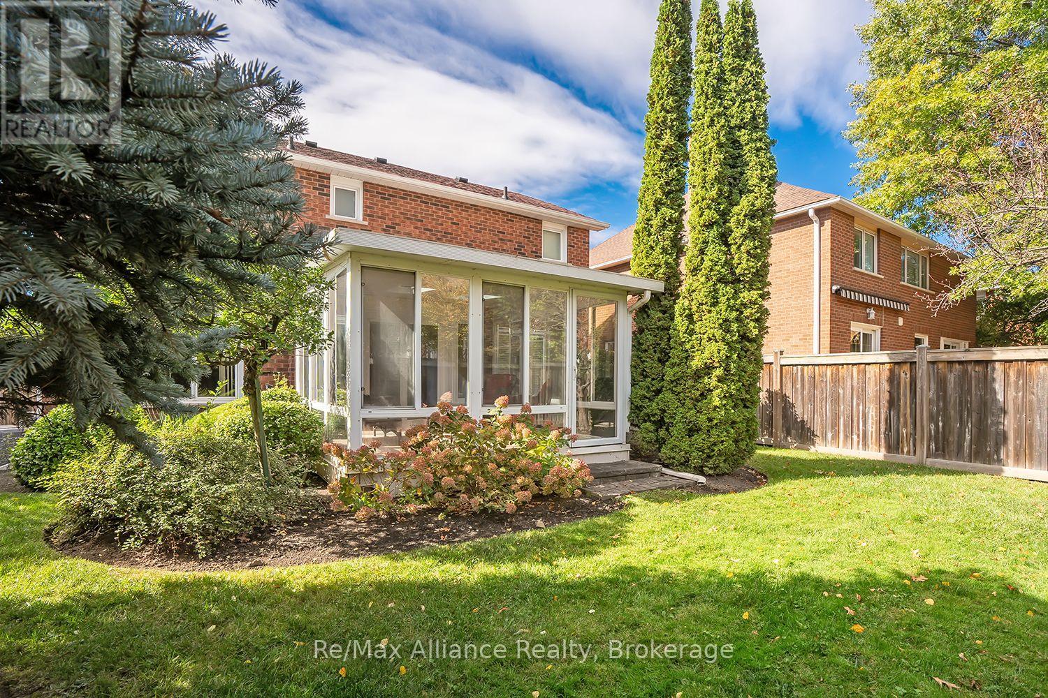 2151 PINEVIEW DRIVE - 42