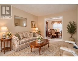 Bedroom 3 - 2151 Pineview Drive, Oakville, ON L6H5M3 Photo 11